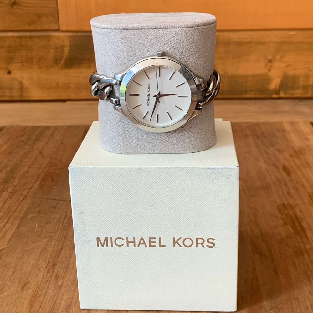 MK watch